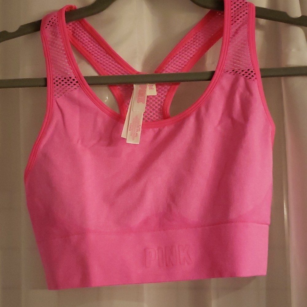 Nwt sports bra